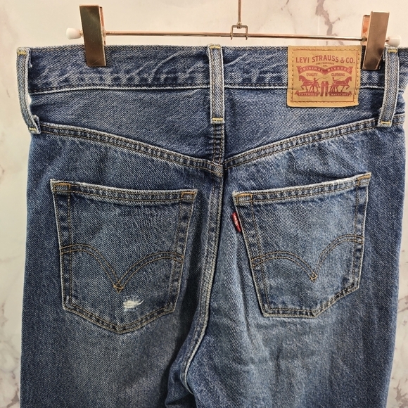 Levis Premium Jeans Women 26 Ribcage Straight Ankle Ripped Hole Button High Rise - Picture 6 of 13